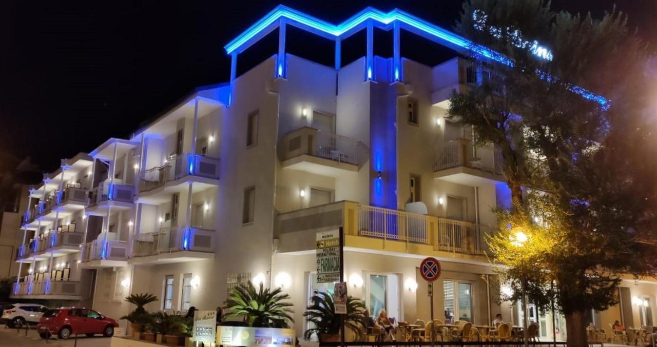 Hotel Des Bains Cattolica Dış mekan fotoğraf