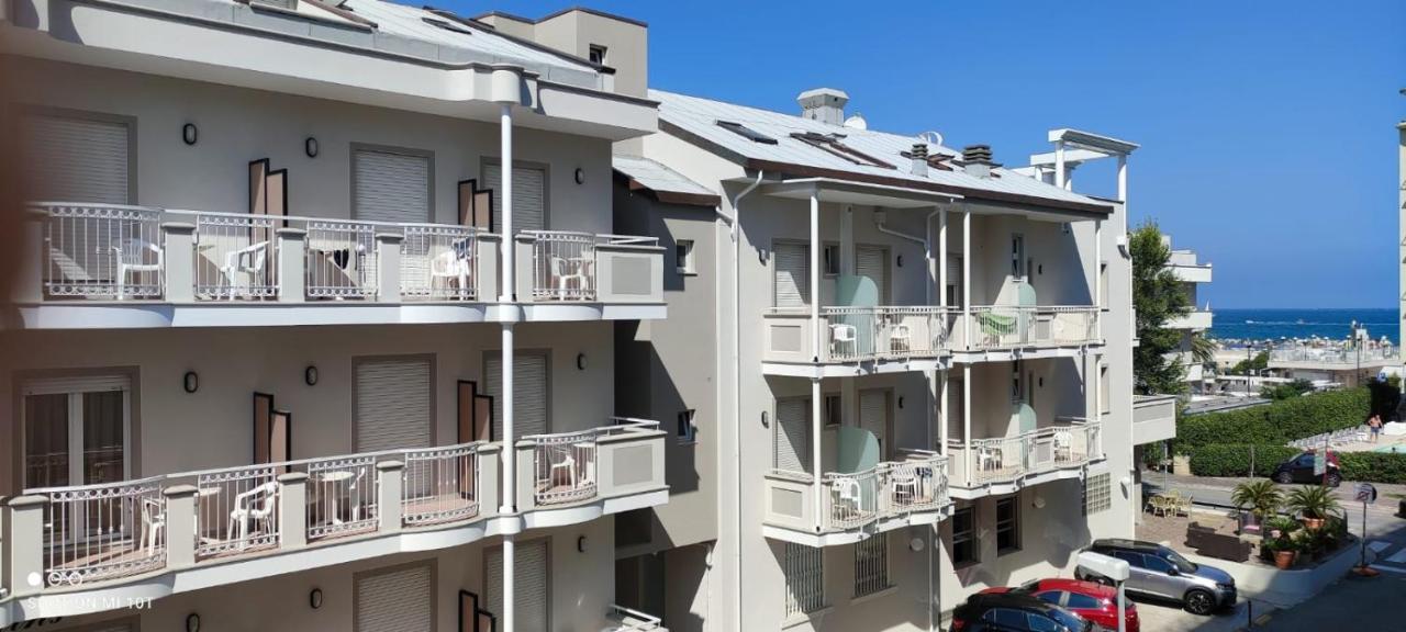 Hotel Des Bains Cattolica Dış mekan fotoğraf