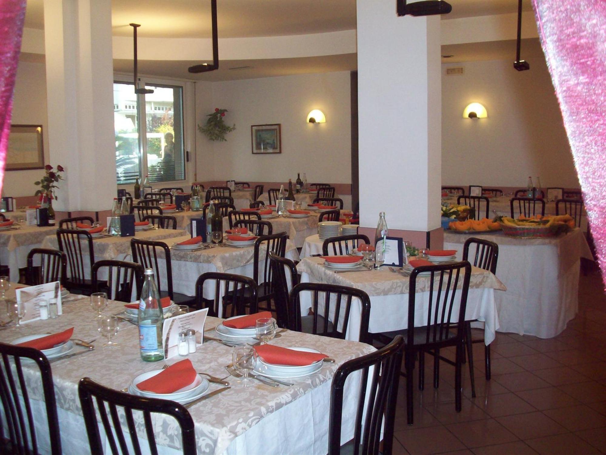 Hotel Des Bains Cattolica Dış mekan fotoğraf
