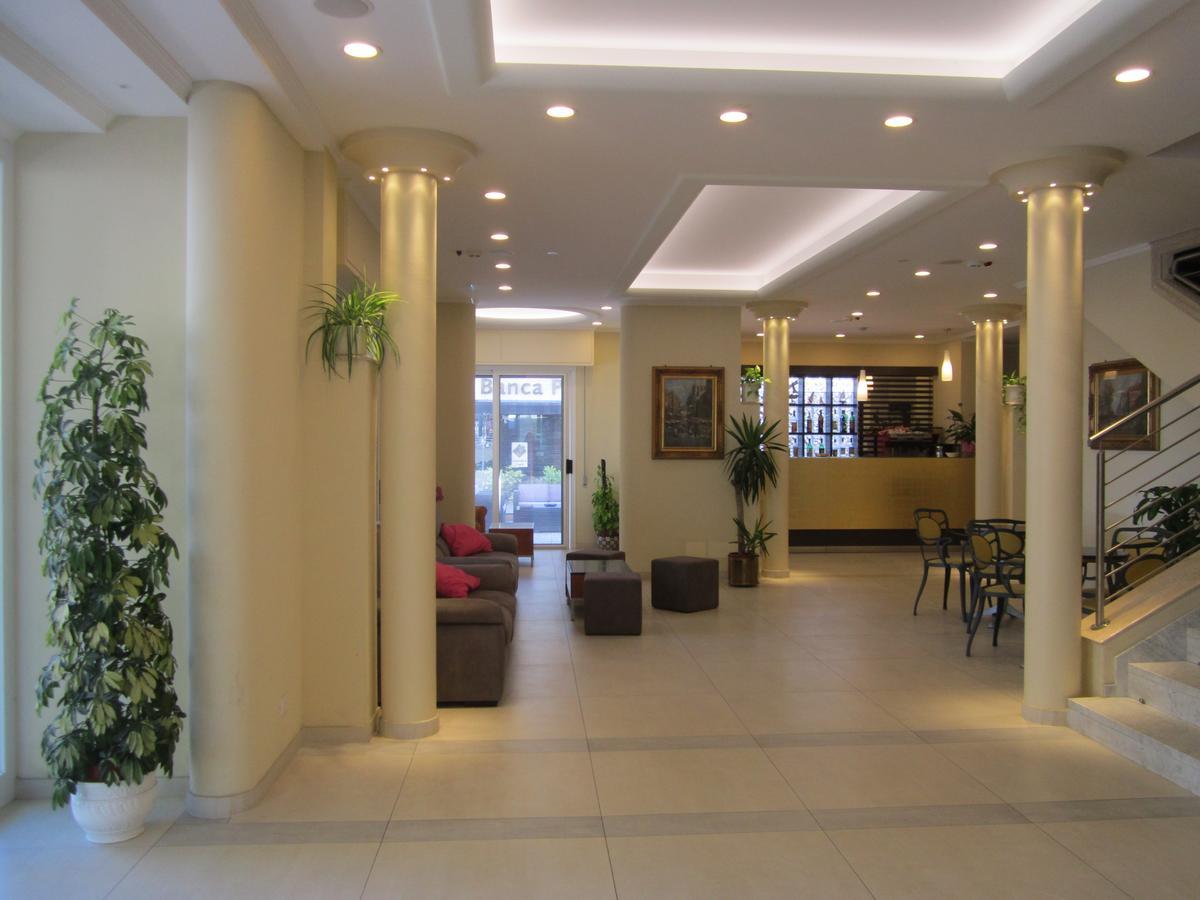 Hotel Des Bains Cattolica Dış mekan fotoğraf