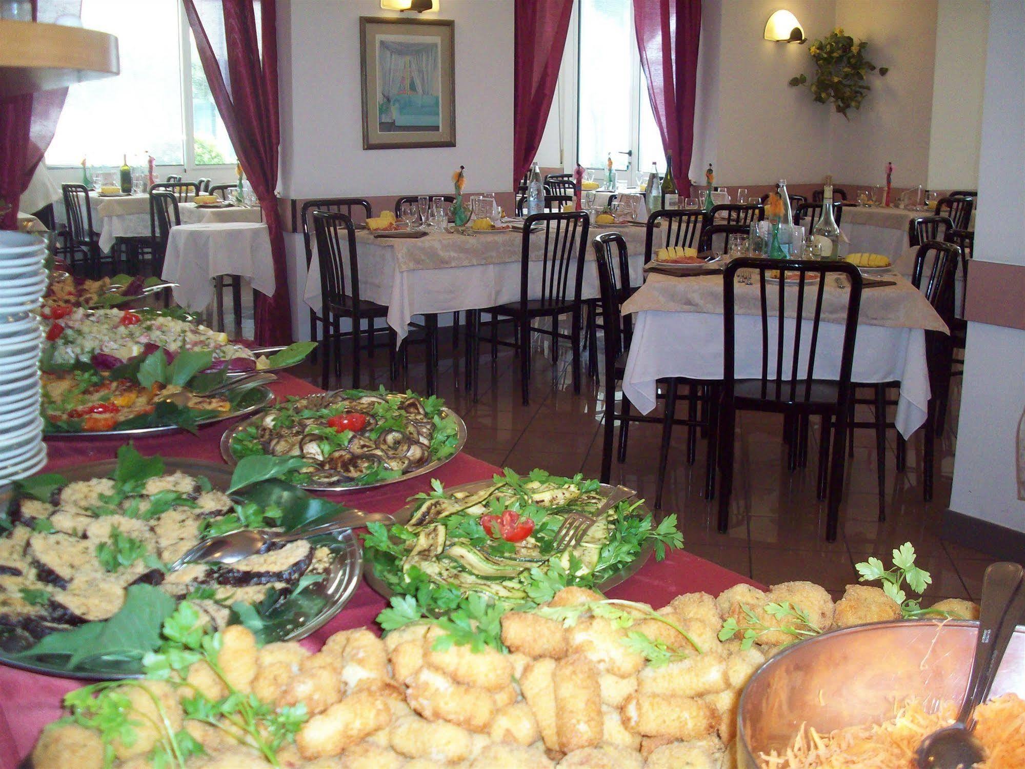 Hotel Des Bains Cattolica Dış mekan fotoğraf