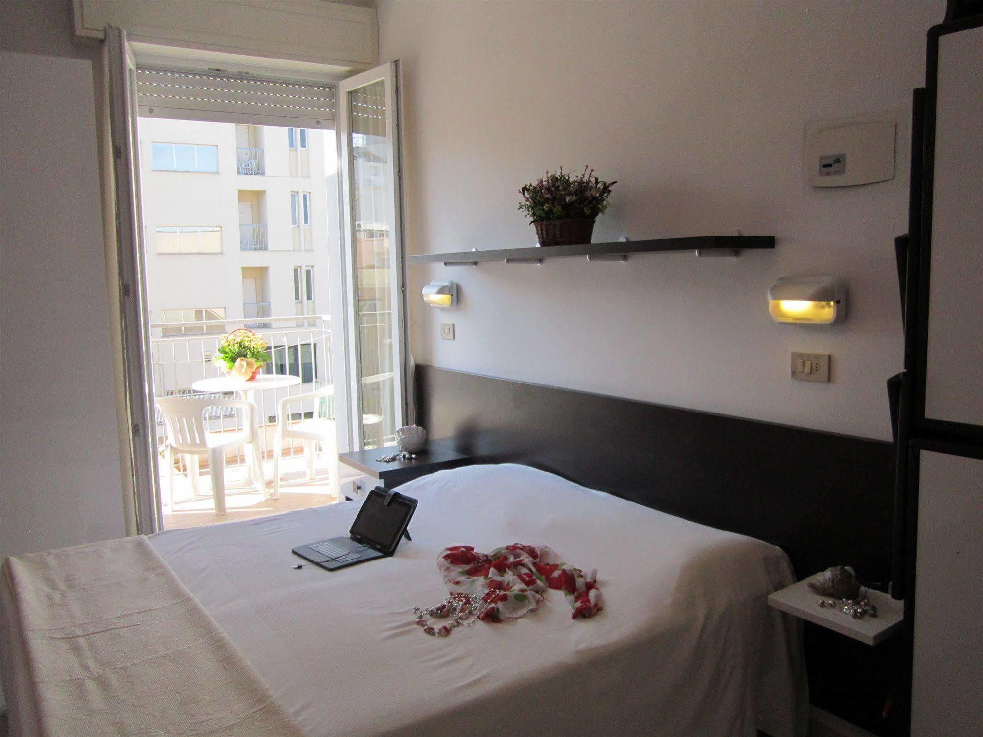 Hotel Des Bains Cattolica Dış mekan fotoğraf