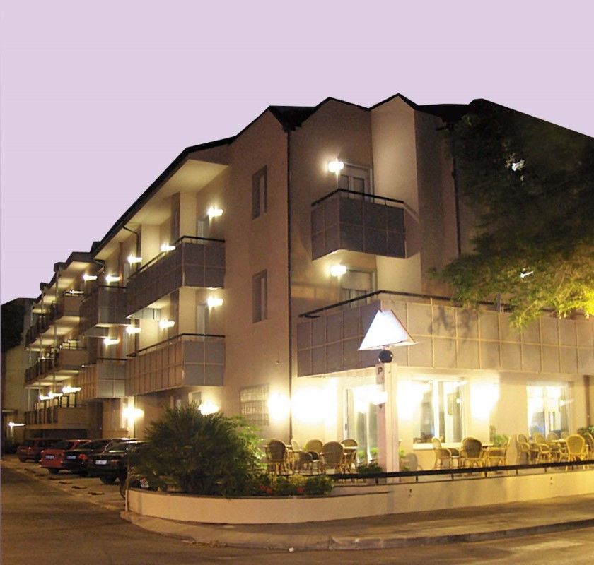 Hotel Des Bains Cattolica Dış mekan fotoğraf